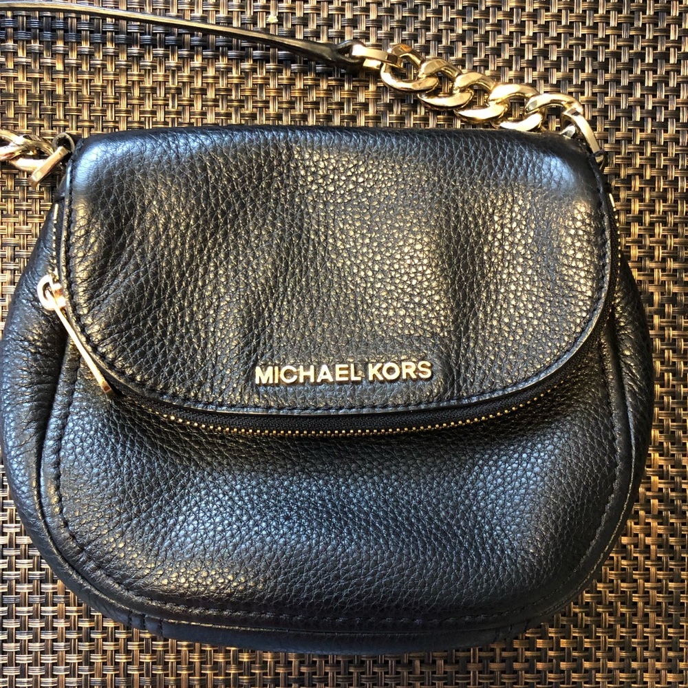 Michael Kors crossbody leather  bag authentic